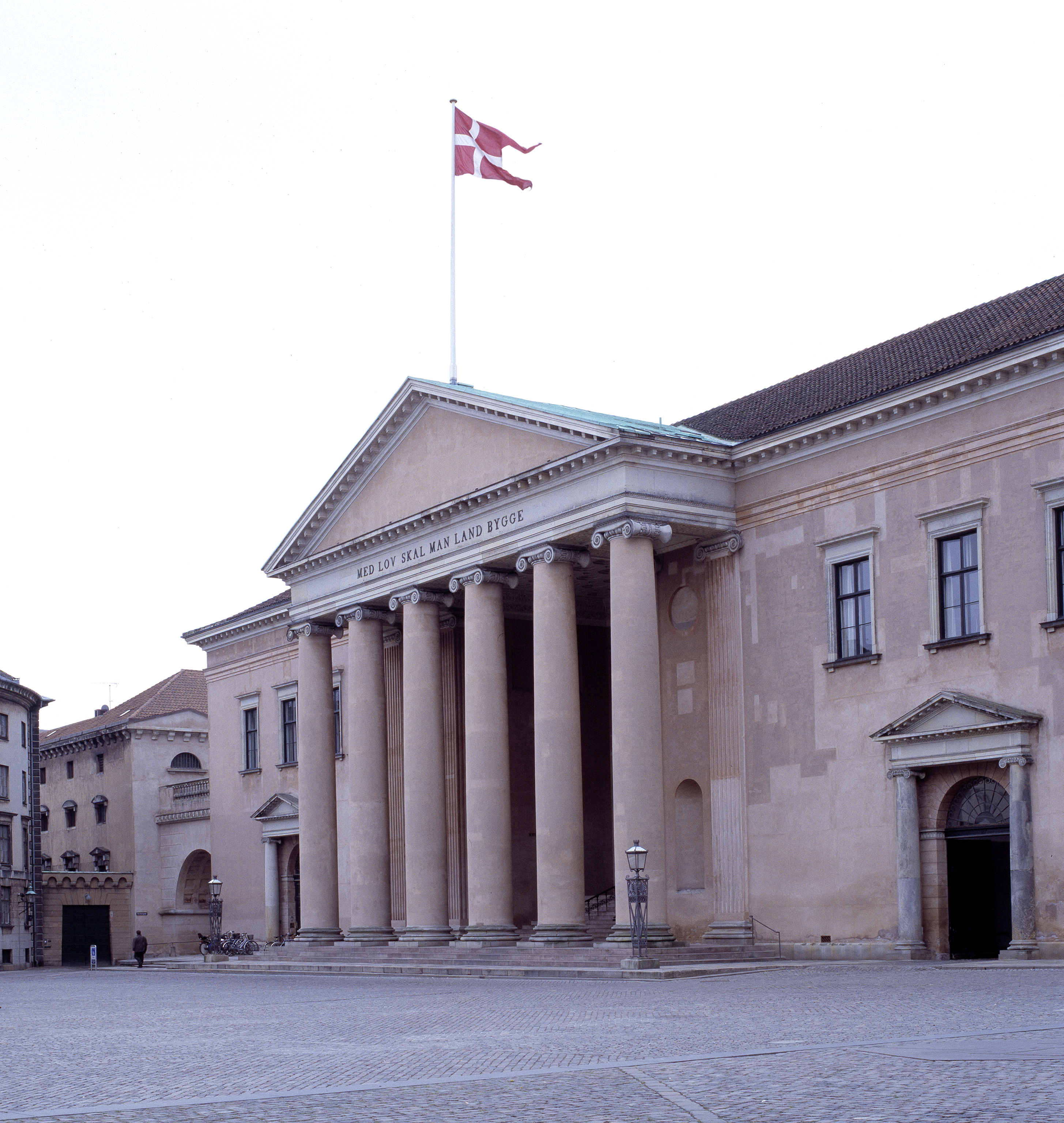 Billedet viser domhuset i København set udefra