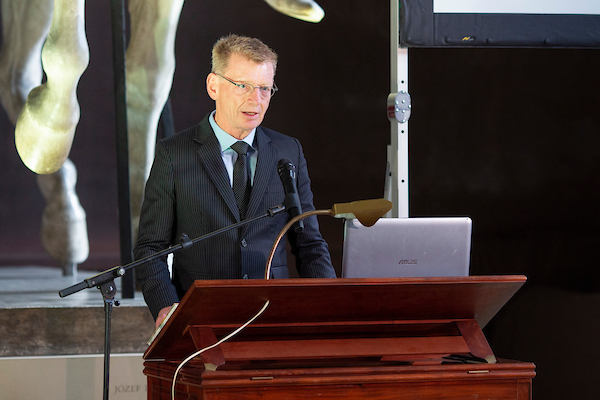 Højesteretspræsident Thomas Rørdam taler på Thorvaldsens Museum